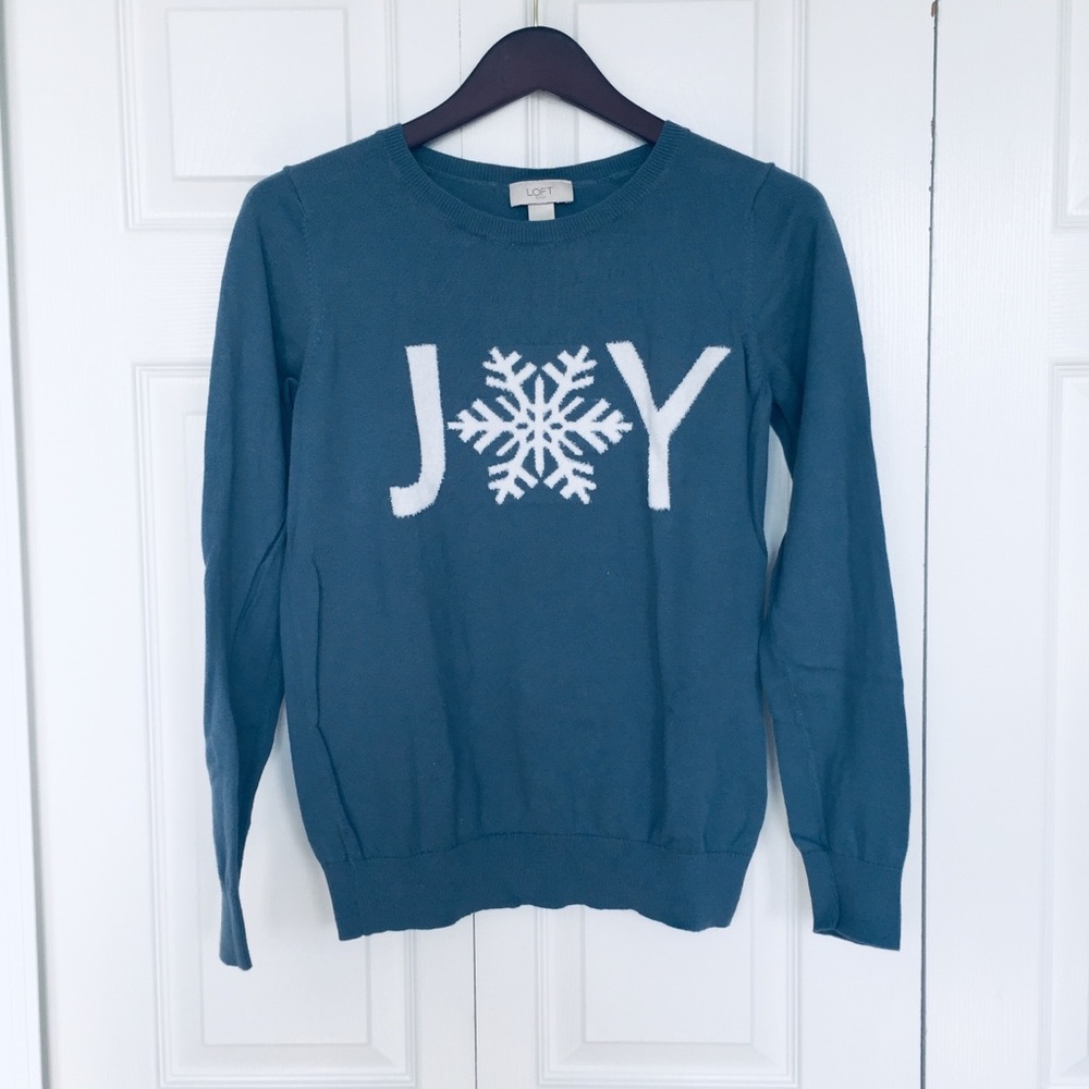 *3 for $12 sale* NWOT loft Christmas sweater